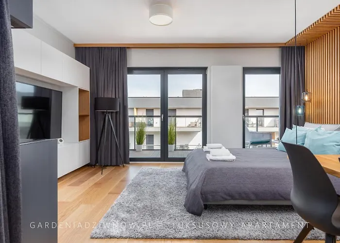 Audrey Delux Seaview Gardenia *